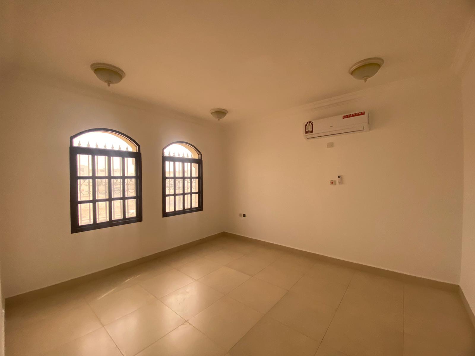 للايجار فيلا في منطقة الصخامة AL SAKHAMA 455 M2 VILLA FOR RENT 220142